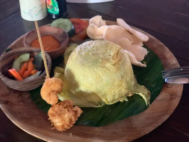 Swell Bar & Restaurant