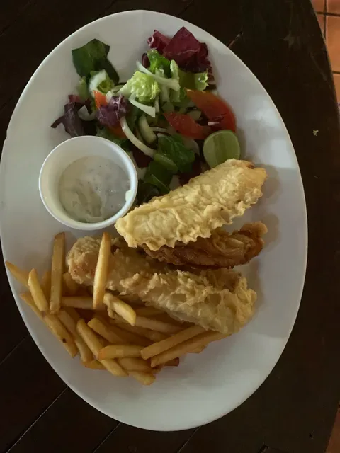 Swell Bar & Restaurant