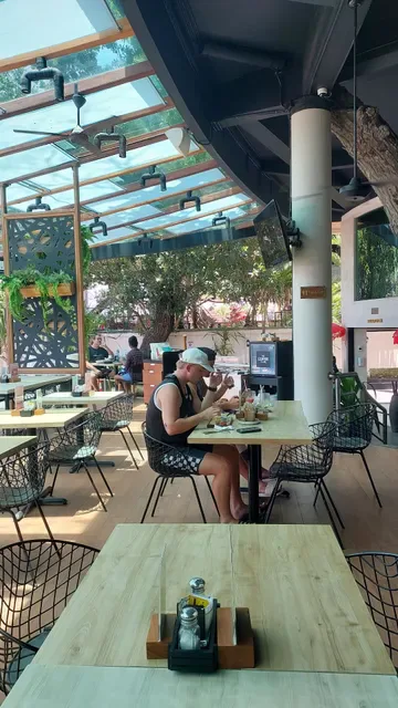 The Coffee Club - Legian