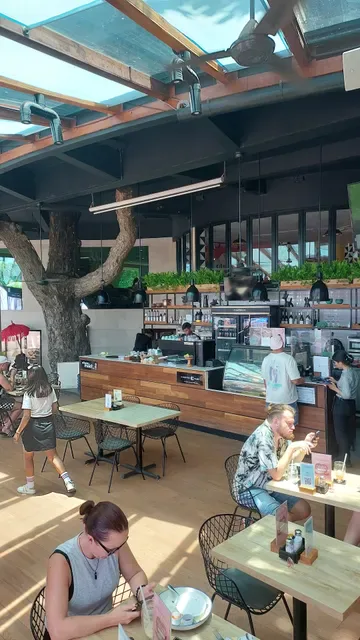 The Coffee Club - Legian