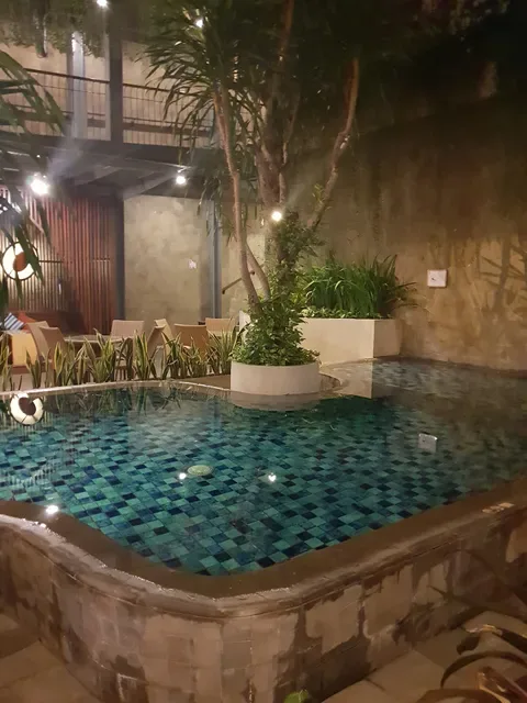 The DECK Resto & Bar