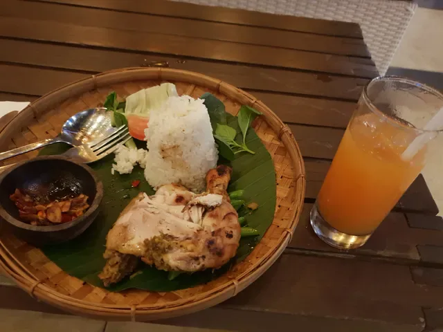 The DECK Resto & Bar