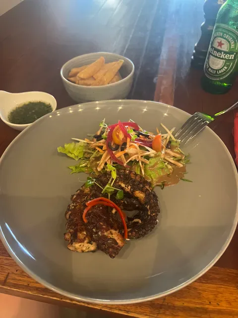The Island Grill & Lounge