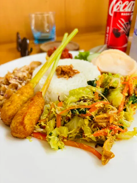 Three Coins Coffee & Eatery