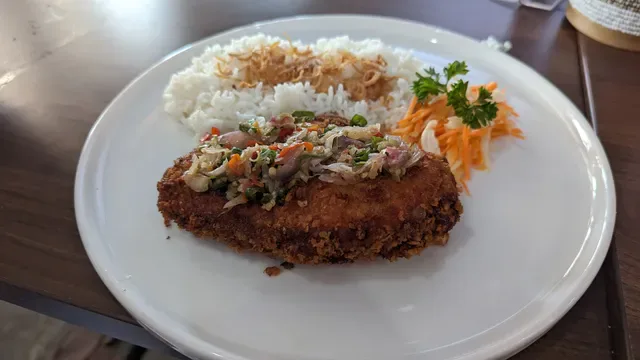 Three Kings Cafe Bali