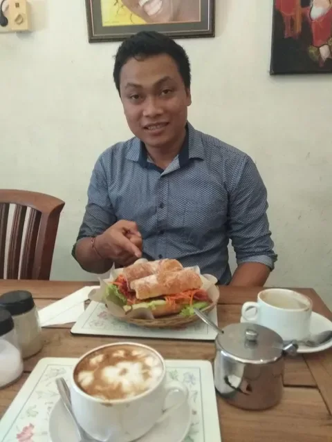 Tommy's Cafe