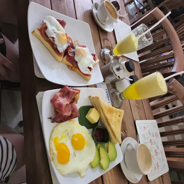 Tommy's Cafe