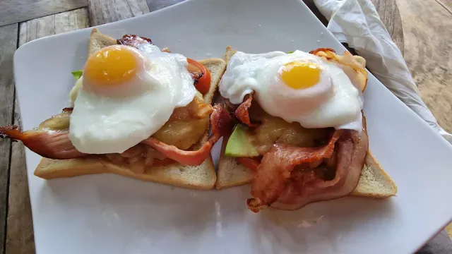 Tommy's Cafe