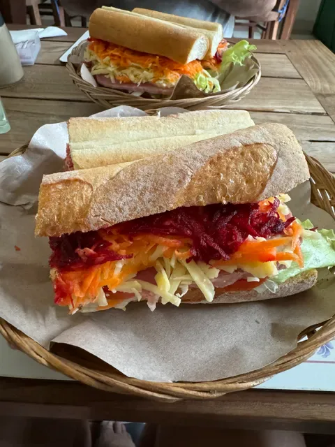 Tommy's Cafe