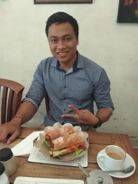 Tommy's Cafe