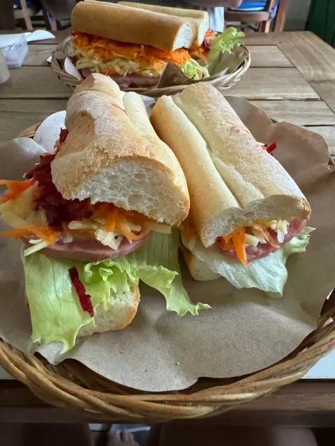 Tommy's Cafe