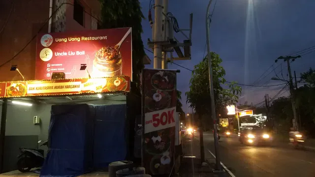 Uang Uang Restaurant