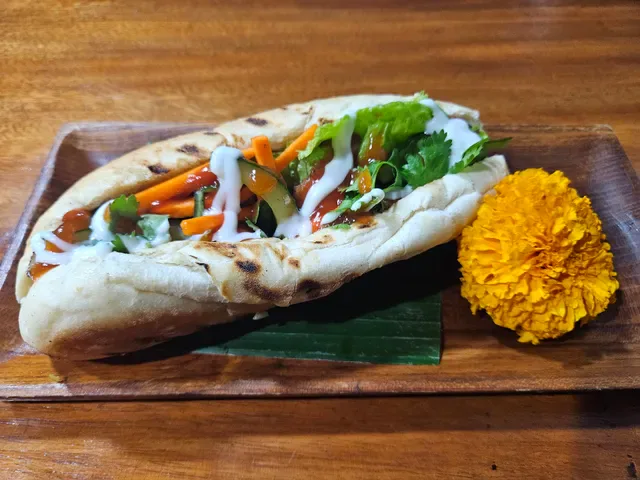 Vietnamese Minnie Warung