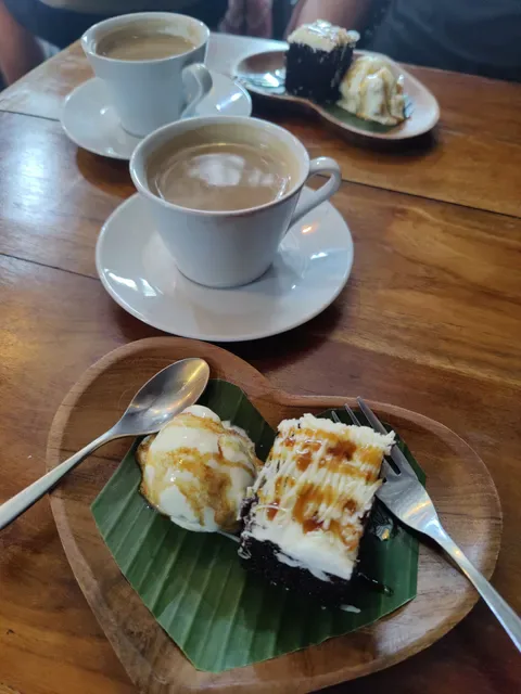 Vietnamese Minnie Warung