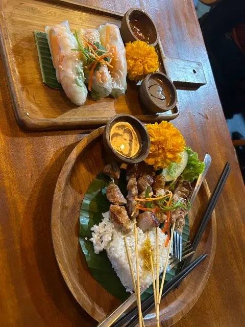 Vietnamese Minnie Warung