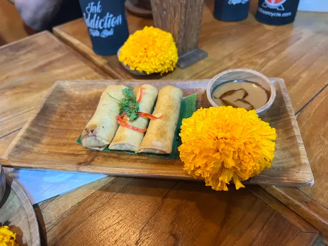 Vietnamese Minnie Warung