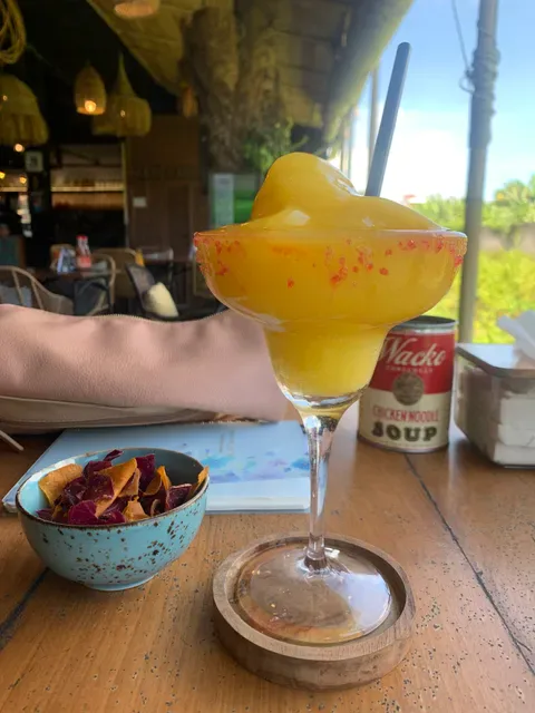 WACKO CAFE & EATERY