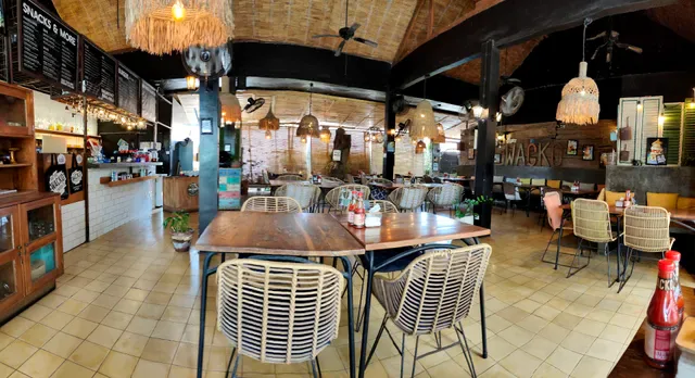 WACKO CAFE & EATERY