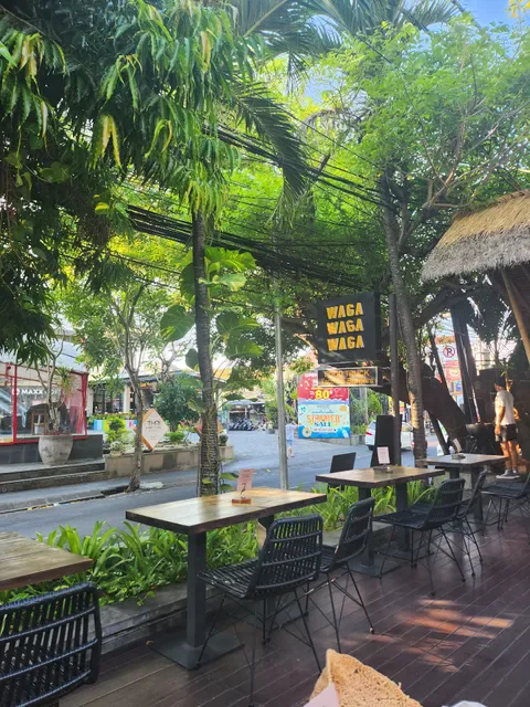 Waga Waga Waga Foodtruck - Burgers, Sandwiches, Tacos