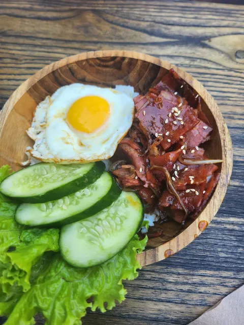 Waga Waga Waga Foodtruck - Burgers, Sandwiches, Tacos