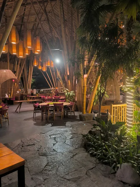 Wanaku Seafood & Chinese Restaurant