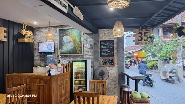 Warung 35