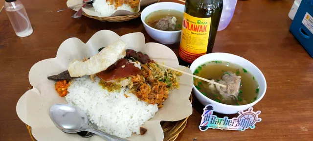 Warung Babi Guling Bu Made