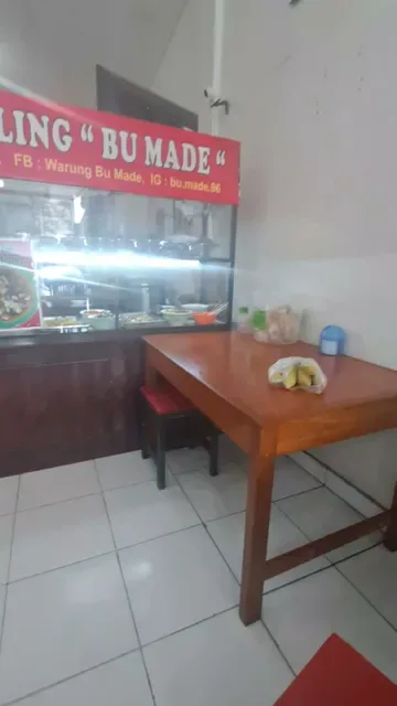 Warung Babi Guling Bu Made