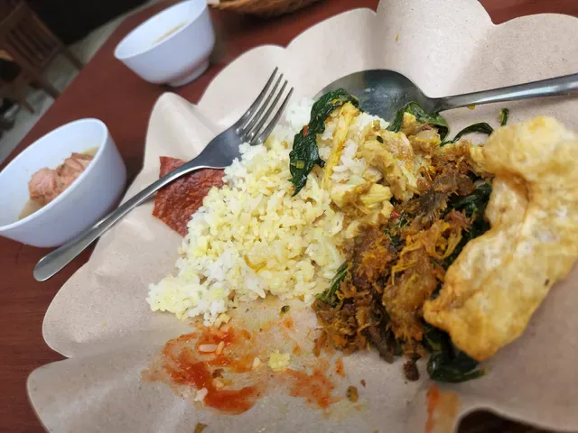 Warung Babi Guling Men Gede