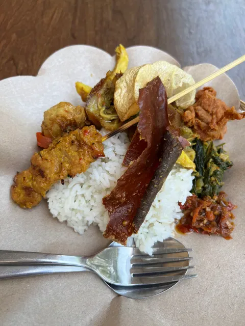 Warung Babi Guling Men Gede