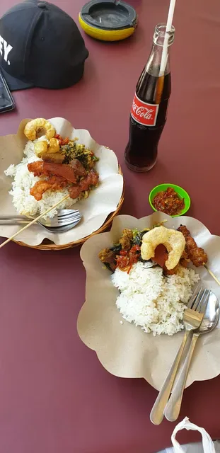 Warung Babi Guling Men Gede