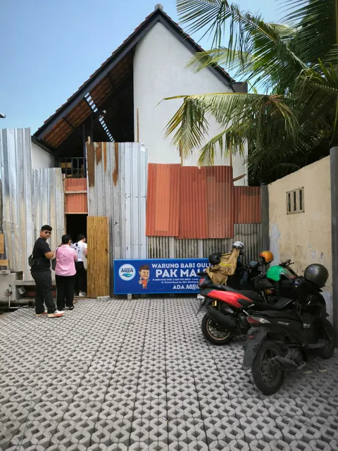 Warung Babi Guling Pak Malen