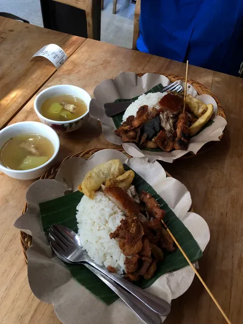 Warung Babi Guling Pak Malen