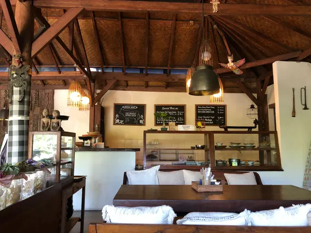 Warung Bali Bambu Sari