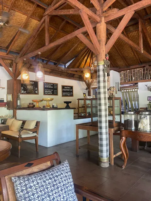 Warung Bali Bambu Sari