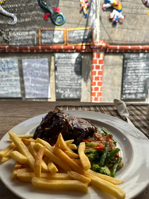 Warung Bule