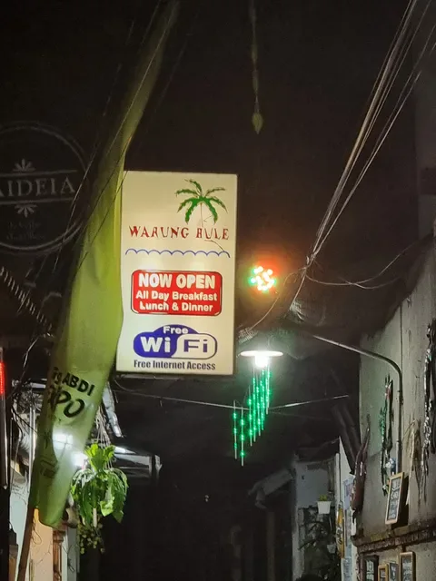 Warung Bule