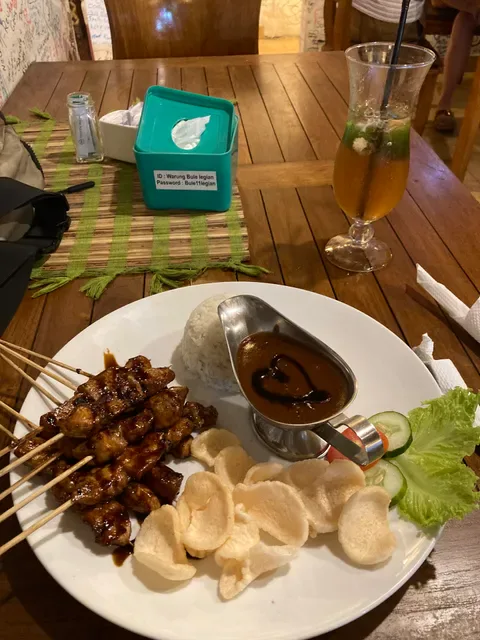 Warung Bule