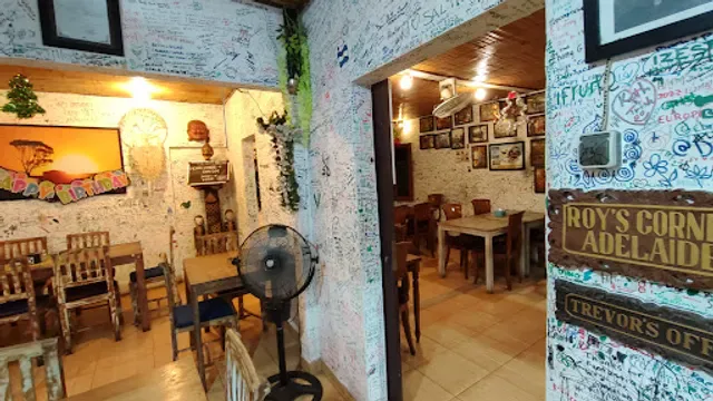 Warung Bule