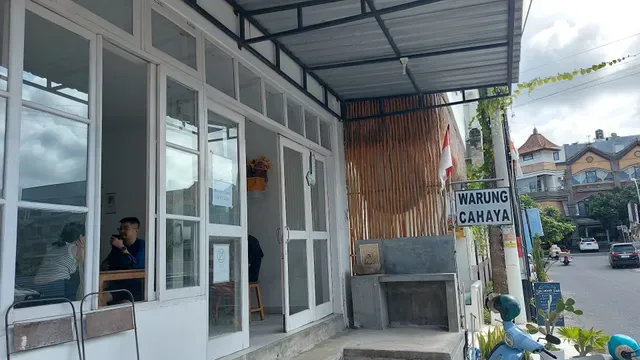 Warung Cahaya