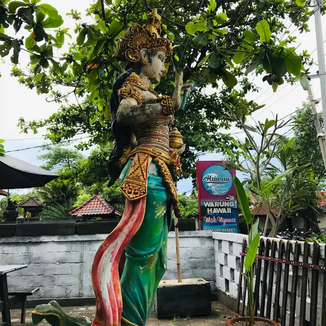 Warung Hawaii Grill Seafood