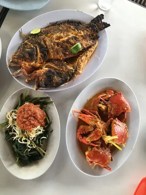 Warung Hawaii Grill Seafood