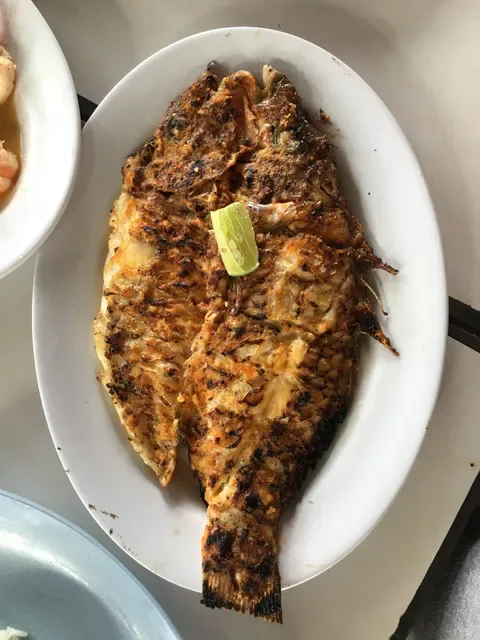 Warung Hawaii Grill Seafood
