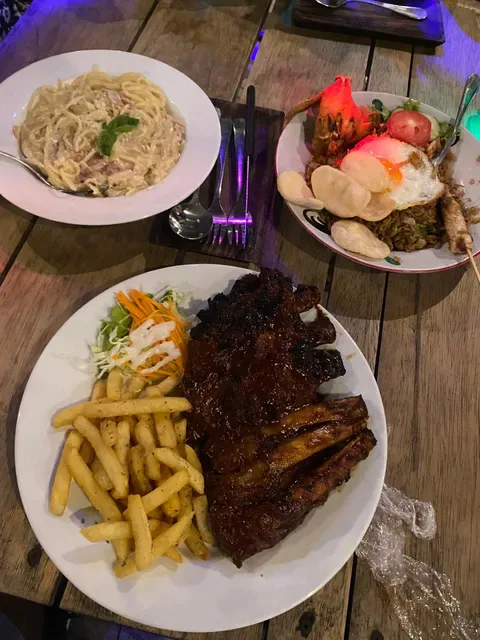 Warung Leka - Leka