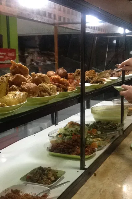 Warung Makan Nikmat halal