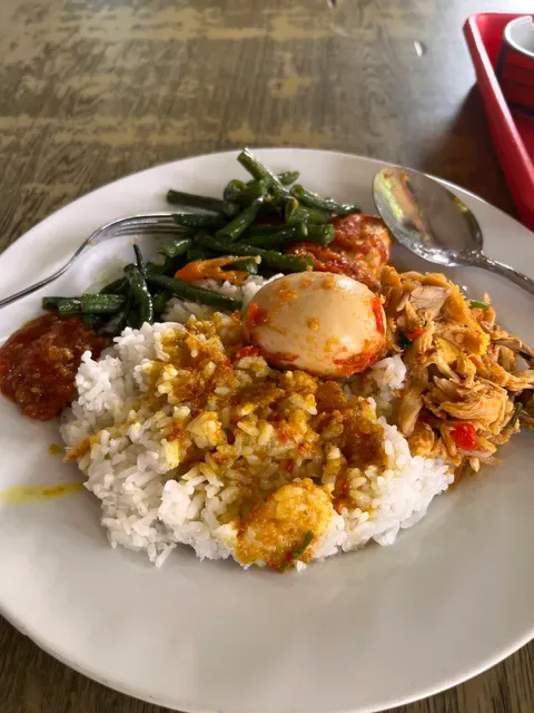 Warung Makan Nikmat halal