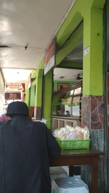 Warung Makan Nikmat halal