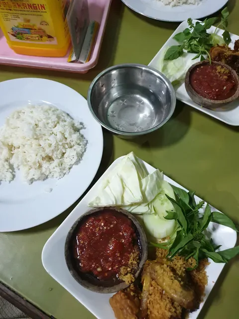 Warung Makan Nikmat halal