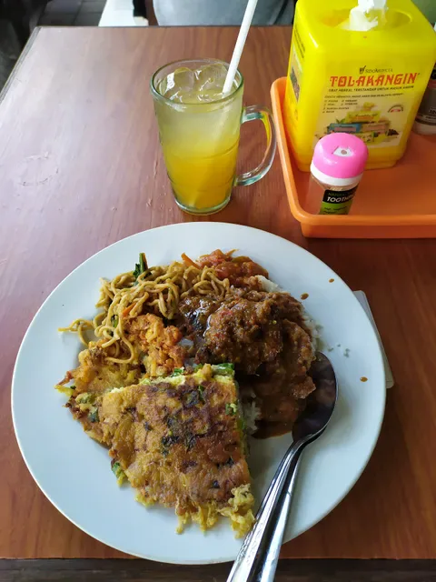 Warung Makan Nikmat halal