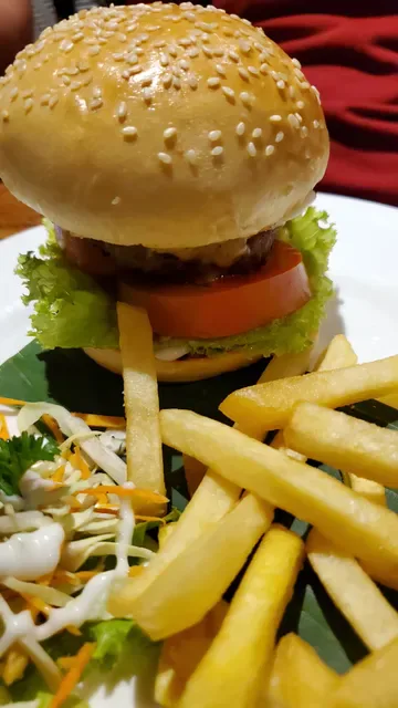 Warung Mina Legian